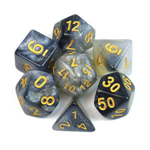 7-teiliges Sternenhimmel-Würfelset Schwarzes Glitzer-Polyeder-Würfelset - Product Image 5