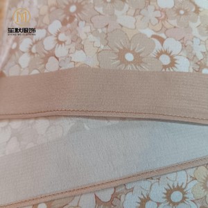 Shengmo bong bóng satin bé đường may 110*110cm in Khăn trùm đầu Muslim khăn choàng nhà máy bán buôn tùy chỉnh thiết kế kích thước Logo - Product Image 5