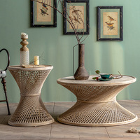 Ensemble de tables basses rondes en rotin style bohème, table d'appoint en osier tressé en forme de sablier, table centrale décorative pour salon et patio