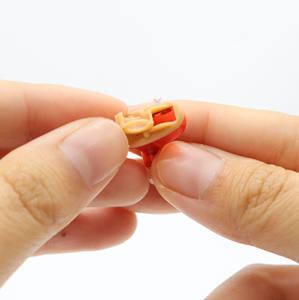 เครื่องช่วยฟัง Signia Micro Sound Amplifier hape สีแดงและสีน้ำเงิน แบบซ่อนในรูหู ใช้แบตเตอรี่แบบมองไม่เห็น พร้อมระบบประมวลผลดิจิทัล 2 ช่องสัญญาณ ใช้แบตเตอรี่ขนาด 10A - Product Image 2