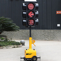 Ventes directes d'usine de qualité étanche urbaine et rurale IP66 120lm 12V 80W feux de signalisation temporaires à énergie solaire