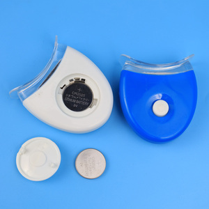 <span class=keywords><strong>Kit</strong></span> Professionale per Sbiancamento Dentale ad Uso Domestico, <span class=keywords><strong>Kit</strong></span> Personalizzati con Gel Sbiancante - Product Image 6