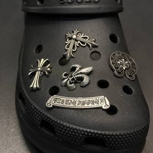 Boucle décorative en métal en forme de croix pour accessoires de bricolage de chaussures <span class=keywords><strong>Crocs</strong></span> de style rétro, accessoires de bricolage pour chaussures Chrome Heartt - Product Image 5