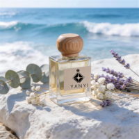 Personnalisation professionnelle, parfum floral fruité séduisant, notes naturelles de qualité supérieure, longue durée, désodorisant
