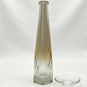 Bouteilles de vin en verre dégradé doré fabriquées en usine, avec bouchon, gravure laser et sérigraphie, 500ml/750ml/1000ml pour whisky, tequila, <span class=keywords><strong>vodka</strong></span> - Product Image 1