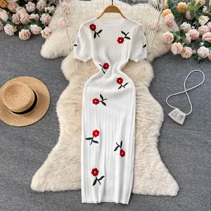 Summer Short Sleeve Knitting Casual Dress o-neck short sleeve embroidery Midi Sheath Dress