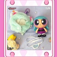 Véritable cape de policière volante en PVC fabriquée à la main Série Fashion Play Blind Box Plush Emamelling Doll Pendant Frozen Character Gift