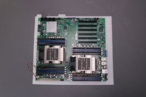 เมนบอร์ดเซิร์ฟเวอร์ X11D2A แบบ Dual Socket LGA3647 ATX 305*244 มม. 16 DIMM รองรับ DDR4 2TB 2933MHz ECC 10 SATA 3.0 2 Gigabit LAN สำหรับงานเซิร์ฟเวอร์ - Product Image 1