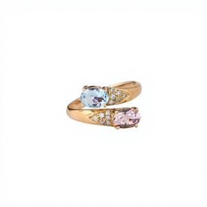 Anillo de compromiso de oro macizo de 14 quilates con tres piedras de aguamarina natural, morganita y diamante - Product Image 1