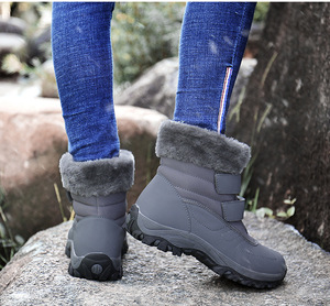 <span class=keywords><strong>2025</strong></span> Hàng Mới Về Thương Hiệu Thiết Kế Thời Trang Hợp Thời Trang Bán Chạy Nhất Của Phụ Nữ Giày Thể Thao Tuyết Khởi Động Mùa Thu Mùa Đông - Product Image 5