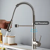 Robinet de cuisine moderne à une poignée et à tirette avec noyau de valve en céramique Robinet de lavabo à double fonction pour évier à eau chaude et froide