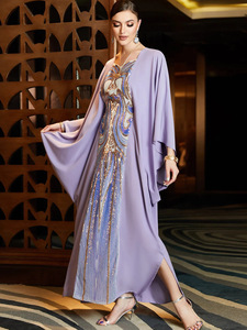 Abaya Longa Personalizável e Elegante para Mulheres Muçulmanas, Vestido Islâmico Longo com Lantejoulas Personalizadas para Mulheres Muçulmanas - Product Image 2