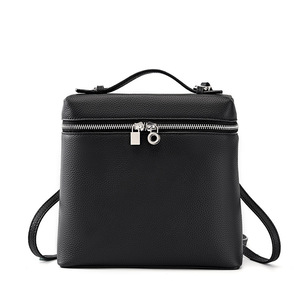 Sac à dos en cuir de vachette de luxe, tendance mode 2026, qualité supérieure, sac pour femme en cuir véritable, prix d'usine, sac à dos personnalisé en gros - Product Image 4
