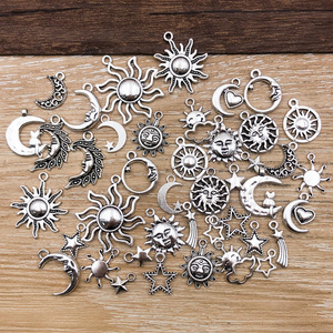 Colgante de Aleación Plateada Antigua con Formas Mixtas de Sol, Luna y Estrella, Accesorios de Joyería DIY, Fornituras Artísticas Retro - Product Image 4