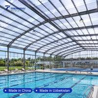 Plaque ondulée en polycarbonate transparent durable à quatre couches pour toiture de piscine, éclairage naturel et bâtiment industriel