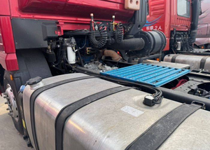 Camión de Carga Pesada Shacman X5000 de Segunda Mano en Buenas Condiciones - Product Image 5