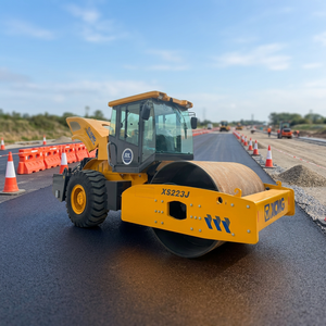 <b>Used</b> XCMG XS223J Single Drum Vibratory <b>Road</b> <b>Roller</b> Good Condition Second Hand 22 Ton XCMG Compactor For Sale - Product Image 1