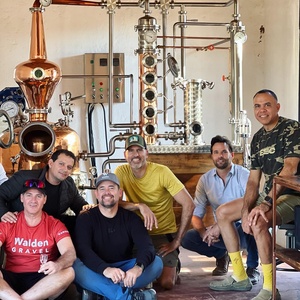 Equipo de Destilación DYE 200L de Diseño Personalizado para la Producción de Tequila y Mezcal - Sistema de Destilación de Agave Auténtico - Product Image 1