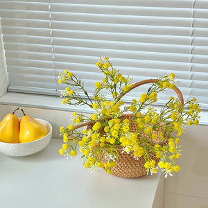Bouquet de fleurs artificielles en soie jaunes pour décoration de maison et de mariage, réutilisable, haute simulation - Product Image 1