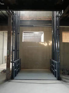 Elevador de Carga Personalizado de 500kg-5000kg de Capacidad, Hidráulico/Eléctrico, Interior/Exterior, Montado en Pared, Tipo Riel, Construcción de Acero H - Product Image 1