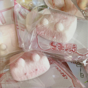 CHENXI Nuevo Juguete Blandito de Arroz Cuadrado con Forma de Gatito Rosa de 6cm, de PU Súper Suave, para Aliviar el Estrés, Regalo para Momentos de Relajación - Product Image 3