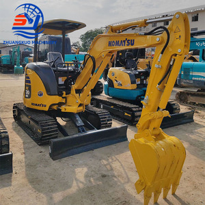 Mini-excavatrice Komatsu PC30MR-3 de 1,2 tonne avec godet de terrassement, peinture d'origine jaune, d'occasion - Product Image 4