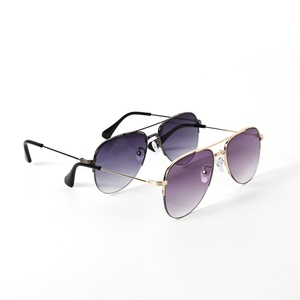 Lunettes <span class=keywords><strong>de</strong></span> soleil pour enfants, demi-monture en métal, style pilote, <span class=keywords><strong>protection</strong></span> UV pour garçons et filles - Product Image 2
