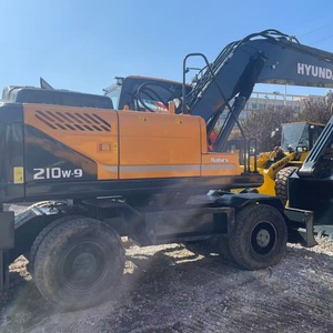 Excavatrice Hyundai 210W-9 d'occasion à 95% neuve, prix bas, importée du Japon, 21 tonnes, excavatrice sur roues Hyundai d'occasion, excavatrice Hyundai 210W-9 à vendre - Product Image 2