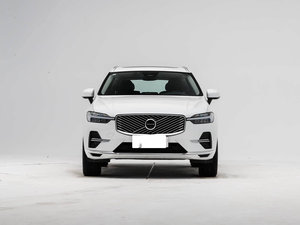 Volvo <span class=keywords><strong>XC60</strong></span> <span class=keywords><strong>B5</strong></span> <span class=keywords><strong>AWD</strong></span> Plus 2026, SUV Híbrido Suave con Batería de Litio, 247hp, Ruedas de 19 Pulgadas, Pilot Assist, Lujo, Exportación - Product Image 3