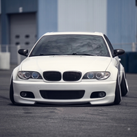 Kit de carrosserie de conversion style M-Tech pour BMW Série 3 E46 1999-2004 avec pare-chocs avant et arrière et jupes latérales à montage direct