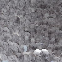 Tissu en dentelle à sequins géométriques transparents vert miroir imprimés surdimensionnés de 40 mm pour la couture de mode - Vente en gros
