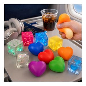 Jouet cube cœur créatif qui brille dans le noir, balle souple à presser, anti-stress sensoriel, jouet sensoriel pour bureau, export - Product Image 6