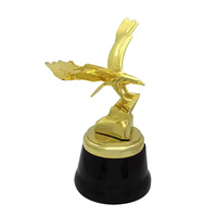 Trophée 3D personnalisé en alliage de zinc, plaqué or, avec base en résine noire et statue d'aigle, fabriqué en Chine, pour récompenses de golf, avec logo personnalisé