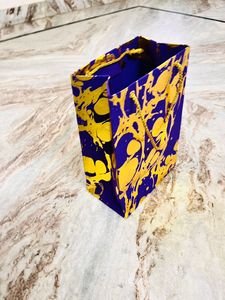 Sac cadeau de luxe en papier artisanal personnalisé, imprimé violet et or, avec poignée, recyclable, pour emballage cadeau et artisanat - Product Image 4