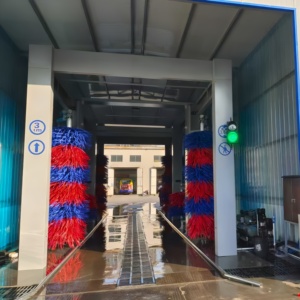 Machine de <span class=keywords><strong>nettoyage</strong></span> de bus à haut rendement Tunnel de convoyeur à économie d'eau pour les entreprises de bus conduire à travers le lavage de <span class=keywords><strong>voiture</strong></span> - Product Image 2