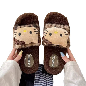 Chaussons en peluche pour femmes, motif léopard mignon, antidérapants à semelle épaisse pour intérieur et extérieur, printemps - Product Image 5