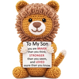 Peluche Le Roi Lion faite main au crochet avec une carte inspirante - Un cadeau parfait <span class=keywords><strong>pour</strong></span> montrer votre amour à votre famille et vos amis - Product Image 2