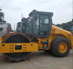 Produits les plus vendus : Compacteur routier à tambour vibrant simple CDM512B 12 tonnes 270 kN - Product Image 3