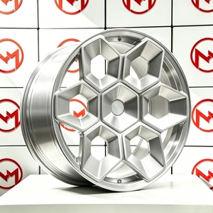 Jantes de voiture de tourisme personnalisées forgées Maxtera de style Cyberhex pour Tesla Cybertruck Model Y <span class=keywords><strong>X</strong></span> 3 S Plaid Hyundai Defender, jantes en alliage - Product Image 2