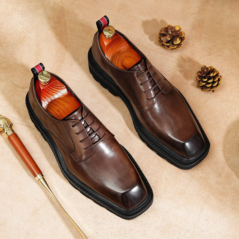 สีน้ำตาล