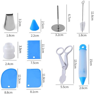 도매 66피스 케이크 턴테이블 세트 맞춤형 홈 베이킹 도구 노즐 크림 파우치 케이크 장식 턴테이블 - Product Image 2