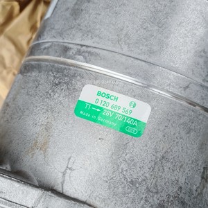 Alternateur de camion d'origine IVECO MAN 24V 140A 0120689569 500332014 51261016084 81261016079 81261016084 81261016086 pour <span class=keywords><strong>Bosch</strong></span> - Product Image 5