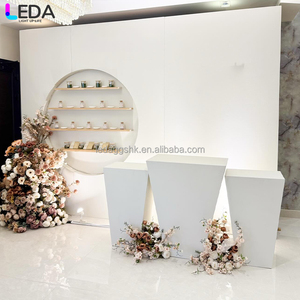 LEDA Panneau Mural de Présentation en Acrylique Blanc Moderne de Haute Qualité pour Fêtes et Mariages en Extérieur, Présentoir de Réception - Product Image 2