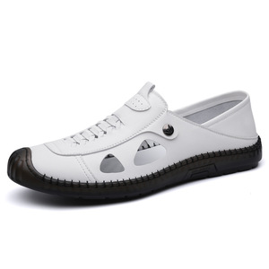 รองเท้าผ้าใบผู้ชายสีขาว สวมใส่สบาย ระบายอากาศได้ดี หนังเจาะรู พื้นยางเตี้ย รองเท้าลำลองแบบสวม - Product Image 5