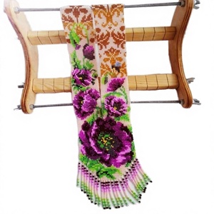 Colliers longs de créateur à motifs de perles et de fleurs violettes pour femmes et jeunes filles, parfaits pour les fêtes de fiançailles - Product Image 3