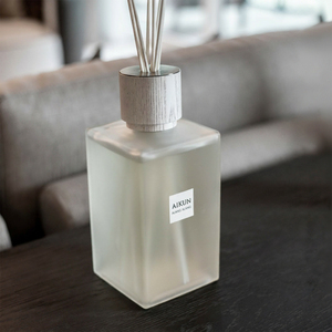 Aikun 2200ml Metal Nickel Box Logo Custom Scent Long Lasting 30pcs Fast Response Frosted Square Glass Aroma <b>Reed</b> <b>Diffuser</b> Set - Product Image 2