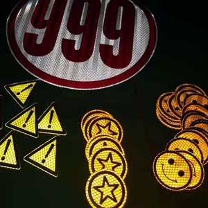 Autocollants Personnalisés en <span class=keywords><strong>Vinyle</strong></span> pour Voiture, Décoration Imprimée 3D, Décalcomanies Magnétiques Réfléchissantes en Métal pour Vitres Extérieures, Étiquettes Logo - Product Image 5