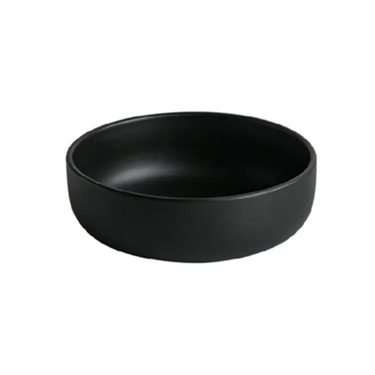 Handgemaakte Moderne Zwarte Kleur Matte Geglazuurd Voedsel Veilig Custom Porseleinen Kom Voor Soep