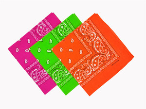 Bandana Blu Paisley All'Ingrosso, Fazzoletto da <span class=keywords><strong>Uomo</strong></span> Personalizzato Stampato in Cotone 100% Bianco in Promozione - Product Image 5