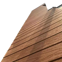 Panneau de plafond et panneau mural en WPC imperméable antidérapant pour extérieur, revêtement mural en PVC imitation bois, façade en bois d'érable, forme carrée